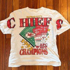 Abercrombie & Fitch NFL Graphic Tee